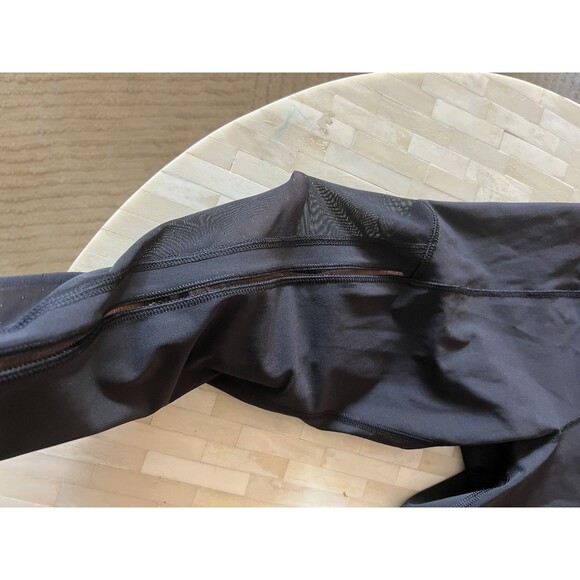 Lululemon Women’s Vent It Out Crop Leggings Size 6 Black Yoga Workout Sheer Leg - Picture 4 of 6